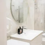 Leka Апартаменты Тирана